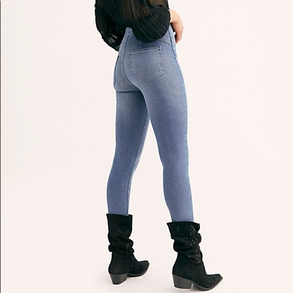 FREE PEOPLE Feel Alright Skinny Jeans NWT 30 BLUE